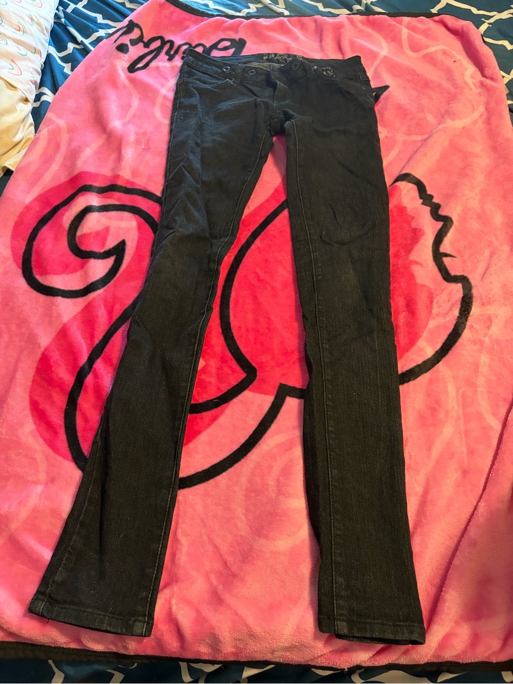 Women’s Black Flare Jeans — Slim to Wide Leg